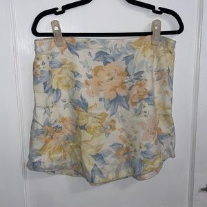 NWT- floral mini skirt
